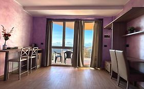 B&B La Fontana Nelle Langhe